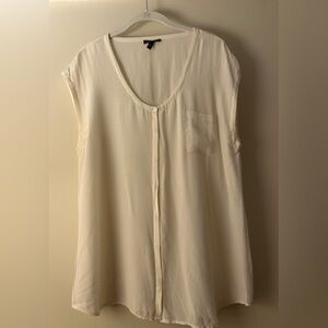 Eileen Fisher Silk Crepe Ivory Minimalist Blouse – Size L